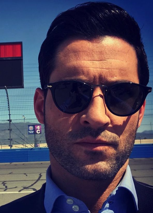 Tom Ellis, Lucifer-https://www.instagram.com/p/BhYMZGClagP/