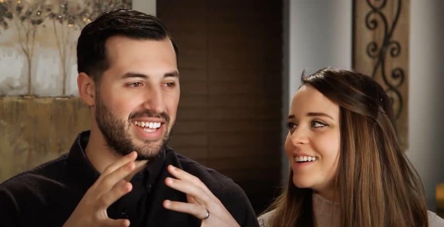 Jinger and Jeremy Vuolo, YouTube (Duggar)