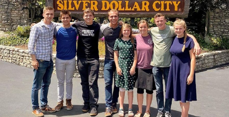 Carver Bowers Instagram, Johannah Duggar