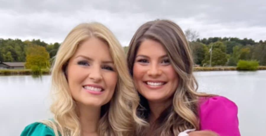 Tori and Erin Bates - Instagram
