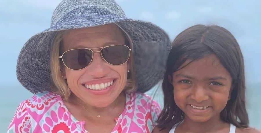 Jen Arnold Instagram - The Little Couple