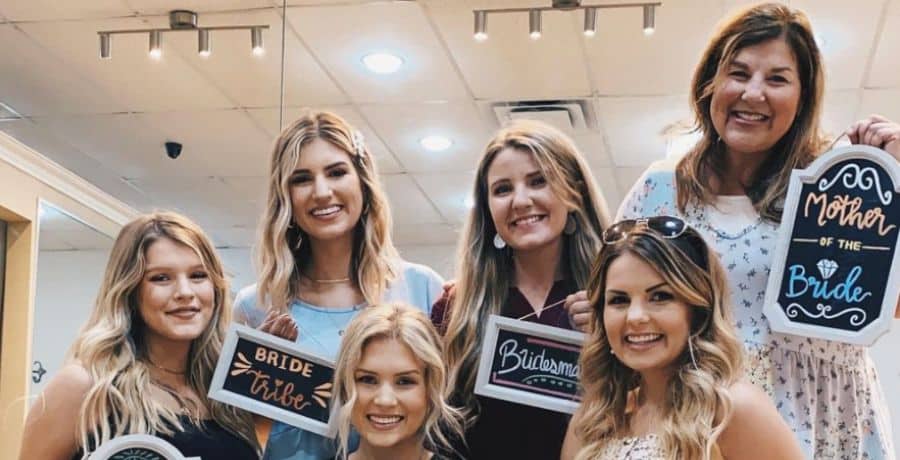 Bringing Up Bates family - Instagram