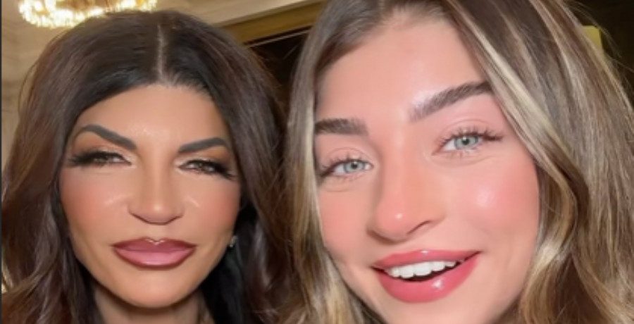 'RHONJ' Teresa and Gia Giudice/Credit: YouTube