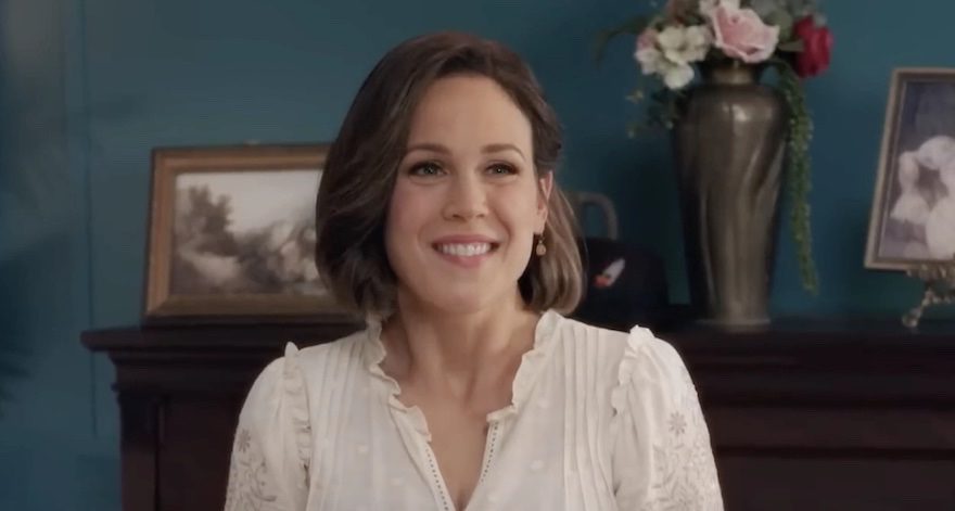 When Calls The Heart, Erin Krakow - YouTube