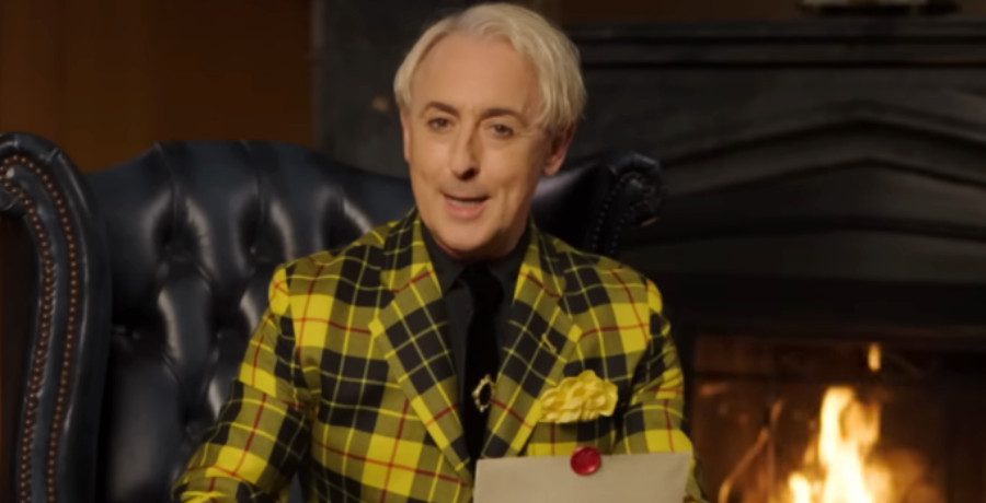 'Traitors' host Alan Cumming/Credit: YouTube
