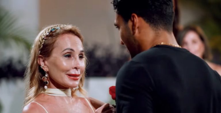 'Bachelor In Paradise' April Kirkwood and Jonathon Johnson/Credit: YouTube