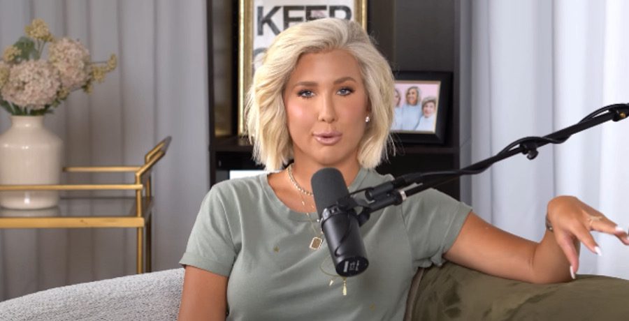 Savannah Chrisley- YouTube