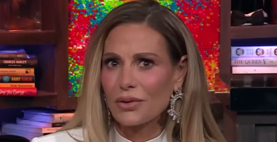 Dorit Kemsley- YouTube