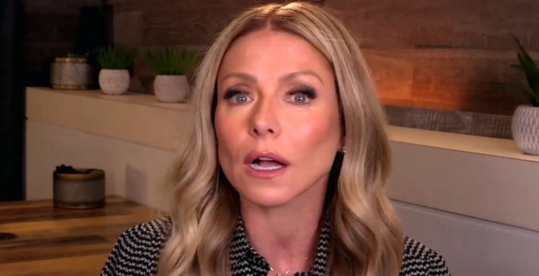 Kelly Ripa/Credit: YouTube