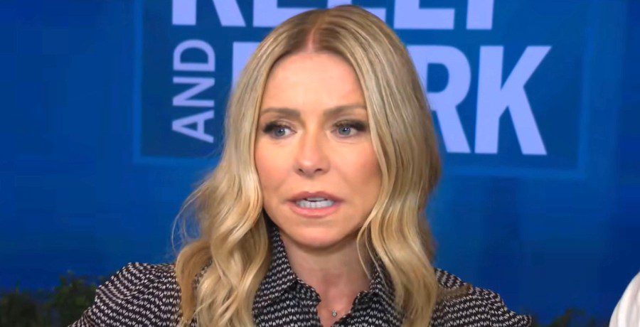 Kelly Ripa - YouTube