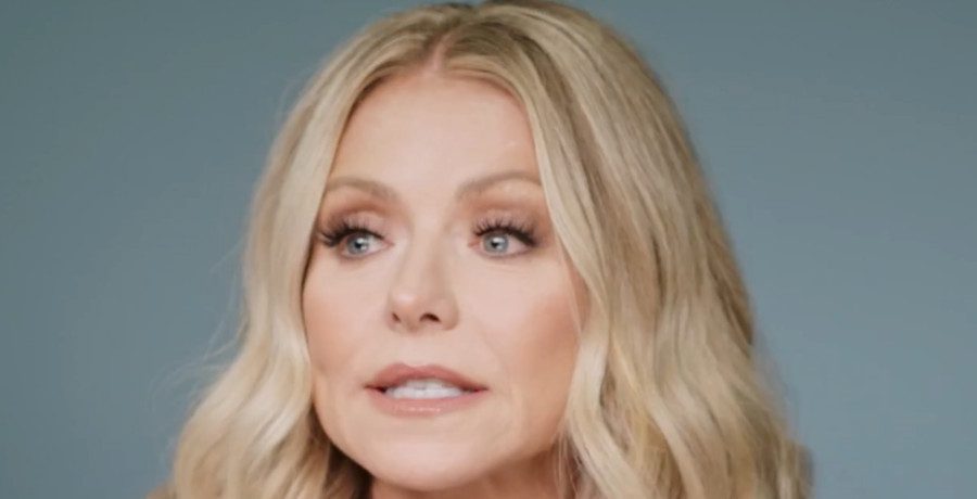 Kelly Ripa/Credit: YouTube