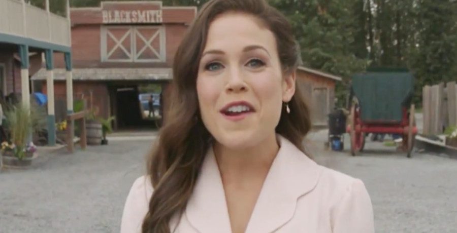 'When Calls The Heart' Erin Krakow/Credit: YouTube